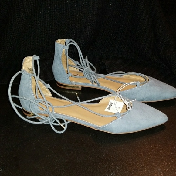 Criss Cross Flats - Picture 5 of 5